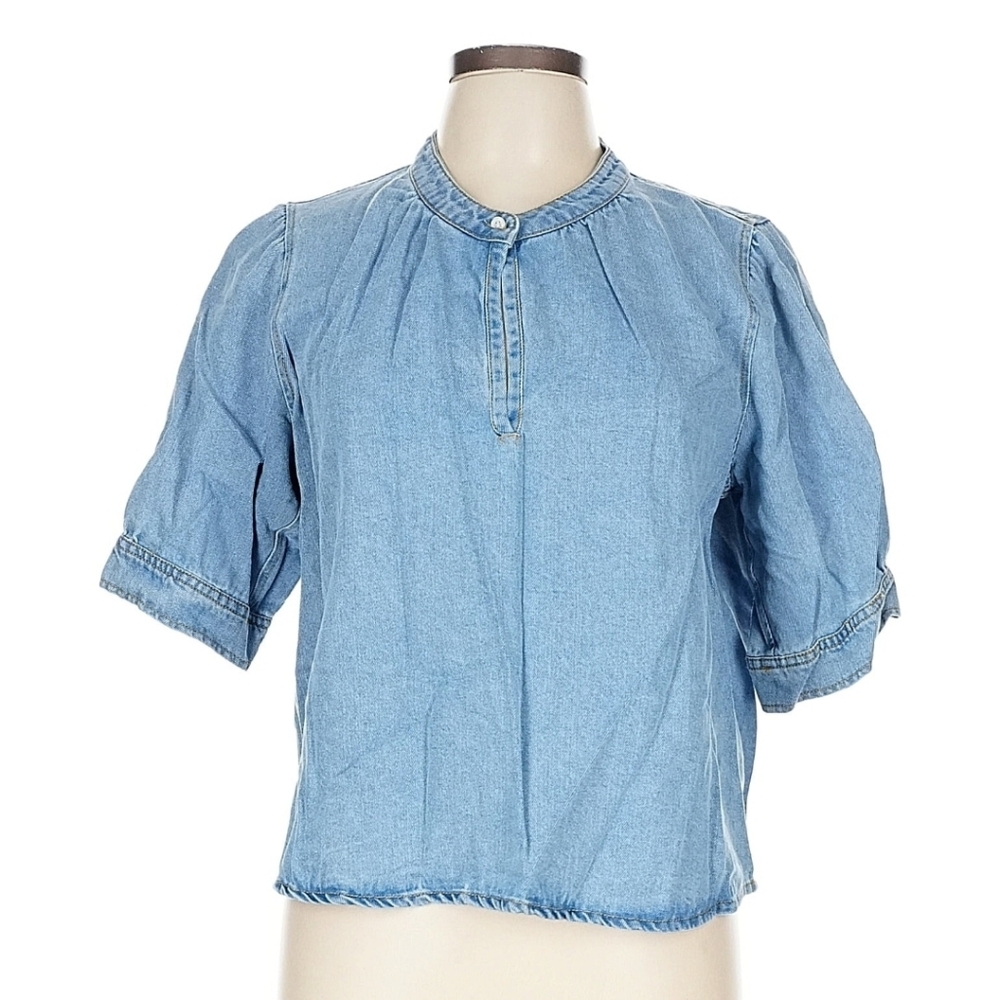 Velvet Heart Light Blue Denim Top